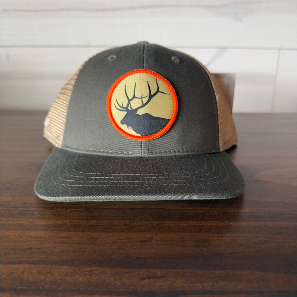 Adult RepYourWater Hat
